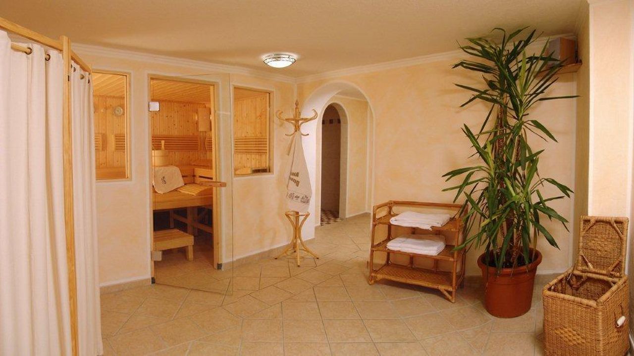 Sauna Sauna